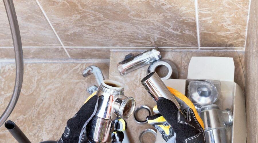 Professional gutter cleaning in Mead, WA